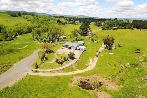 Photo of property in 395 Tataramoa Road, Matamau, Dannevirke, 4977