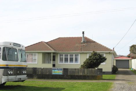 Photo of property in 38 Seymour Street, Waitara, 4320