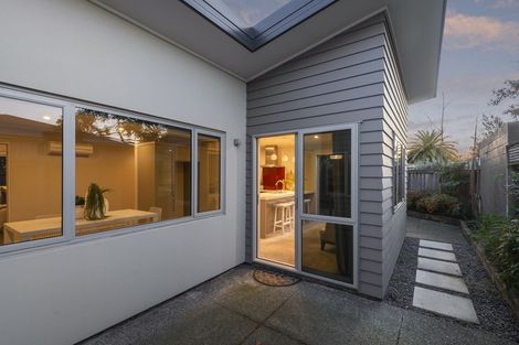 Photo of property in 37 Sherborne Street, St Albans, Christchurch, 8014