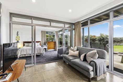 Photo of property in 63 Burnham Street, Seatoun, Wellington, 6022