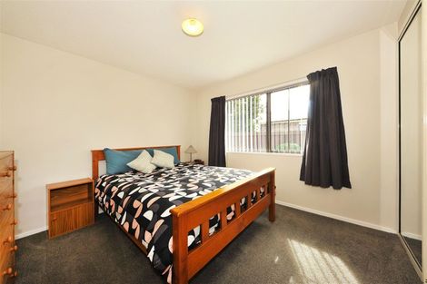 Photo of property in 1/117 Gilberthorpes Road, Hei Hei, Christchurch, 8042