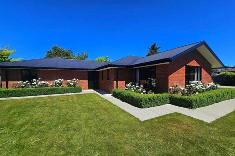 Photo of property in 1a Craigieburn Street, Darfield, 7510