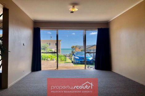 Photo of property in 33 Onaero Beach Road, Onaero, Waitara, 4383