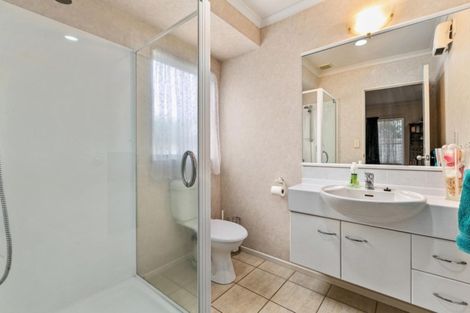 Photo of property in 4 Amery Place, Papamoa Beach, Papamoa, 3118