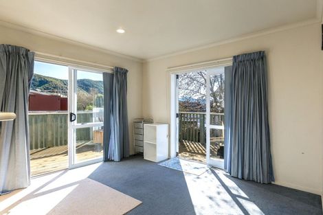 Photo of property in 257a Waikawa Road, Waikawa, Picton, 7220