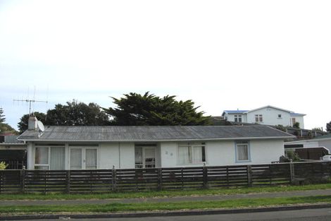 Photo of property in 25 Kotuku Street, Castlecliff, Whanganui, 4501