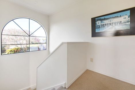 Photo of property in 32a Strowan Avenue, Fairfield, Hamilton, 3214