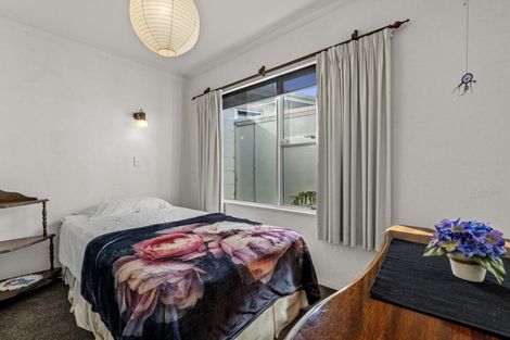 Photo of property in 2 Shelley Street, Otumoetai, Tauranga, 3110