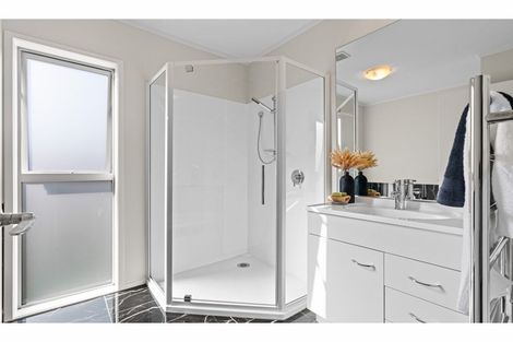 Photo of property in 16b Insley Street, Mangawhai, 0505