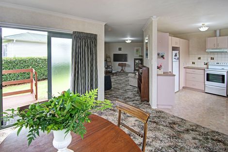 Photo of property in 228 High Street North, Carterton, 5713