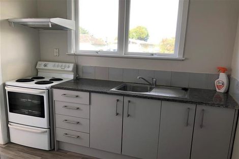 Photo of property in 28 Birdwood Road, Pukekohe, 2120