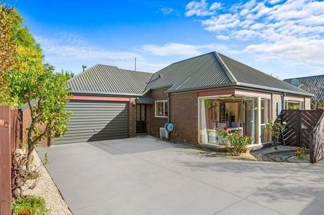 Photo of property in 1/9a Chilcombe Street, Ilam, Christchurch, 8041