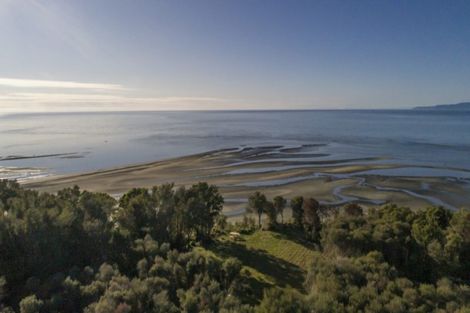 Photo of property in 33 Swiftsure Street, Collingwood, 7073