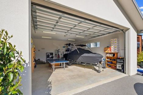 Photo of property in 12 Edgewood Place, Wanaka, 9305