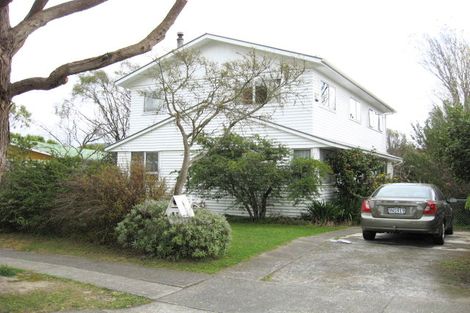 Photo of property in 10 Dewsbury Grove, Wainuiomata, Lower Hutt, 5014