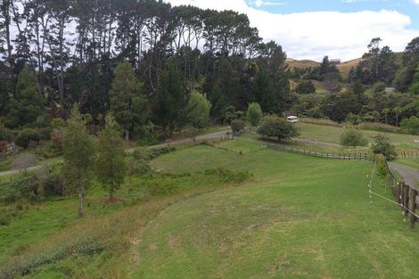 Photo of property in 75a Mick Dillon Road, Tahekeroa, Kaukapakapa, 0873