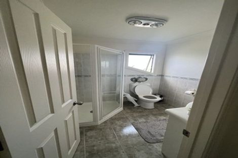 Photo of property in 155c Hobsonville Road, West Harbour, Auckland, 0618