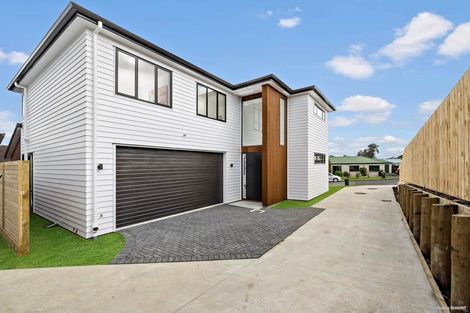 Photo of property in 20a Parramatta Place, Botany Downs, Auckland, 2010