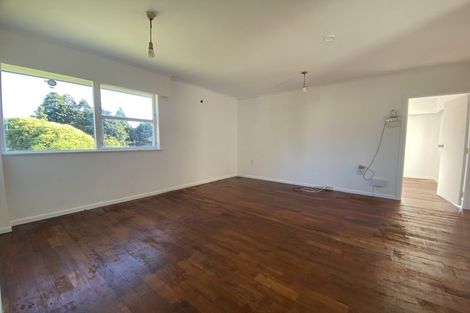 Photo of property in 18 Geoffrey Place, Mangere East, Auckland, 2024