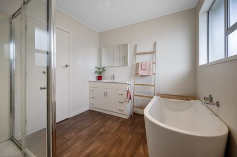 Photo of property in 2 Ancrum Street, Roxburgh, 9500