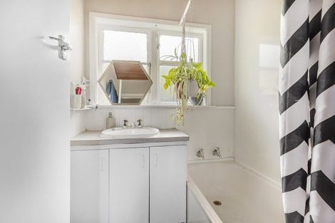 Photo of property in 187 Buckley Road, Southgate, Wellington, 6023