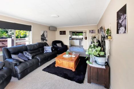 Photo of property in 1/29 Heathglen Avenue, Parklands, Christchurch, 8083