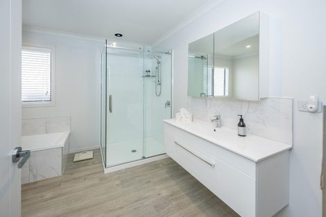 Photo of property in 14 Windermere Drive, Te Awamutu, 3800