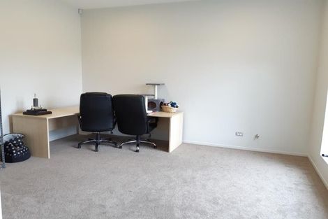 Photo of property in 15 Mclachlan Way, Pokeno, 2471