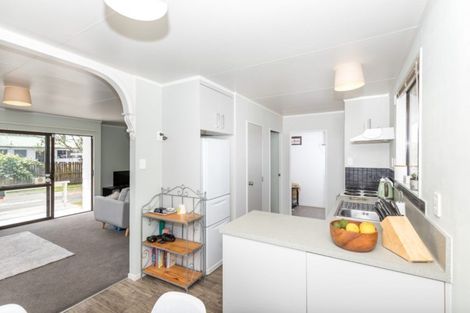 Photo of property in 37a Sunnyside Road, Nawton, Hamilton, 3200