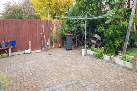 Photo of property in 39 Ribbonwood Crescent, Goodwood Heights, Auckland, 2105