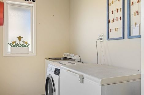 Photo of property in 10 Mcmahon Drive, Aidanfield, Christchurch, 8025