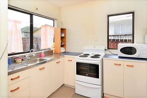 Photo of property in 2/6 Fleming Street, Manurewa East, Auckland, 2102