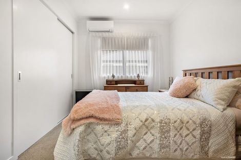 Photo of property in 1 Eskdale Lane, Bay View, Napier, 4182