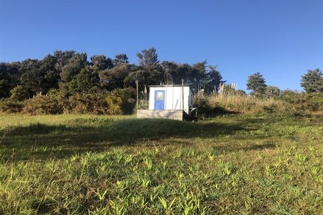 Photo of property in 16 Coachmans Way, Cable Bay, 0420