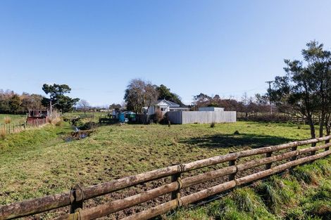 Photo of property in 81987 State Highway 2, Pahiatua, 4984