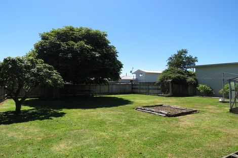 Photo of property in 10 Palmer Street, Grasmere, Invercargill, 9810