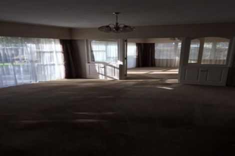 Photo of property in 2 Snowden Place, Opaheke, Papakura, 2113