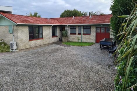 Photo of property in 7b Hussey Street, Oakura, 4314