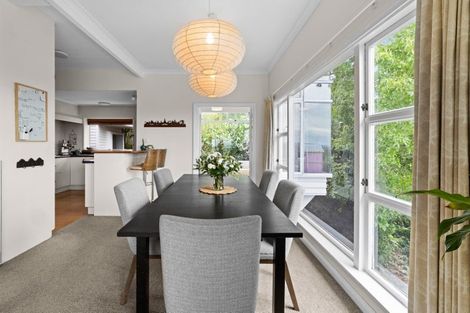 Photo of property in 9 Havelock Terrace, Hospital Hill, Napier, 4110