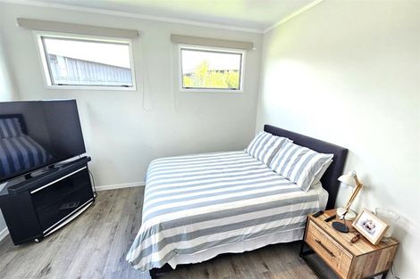 Photo of property in 106 Nikau Close, Matarangi, Whitianga, 3592