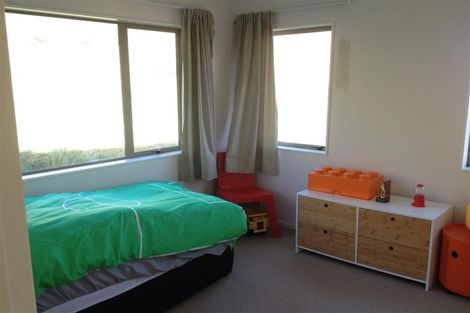 Photo of property in 14 Gifford Grove, Churton Park, Wellington, 6037