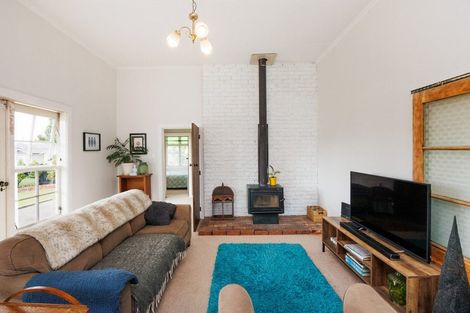 Photo of property in 30 Cuba Street, Marton, 4710