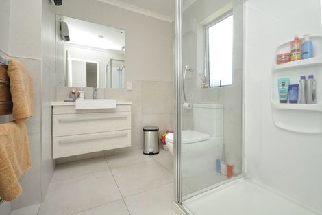 Photo of property in 35b Anselmi Ridge Road, Pukekohe, 2120