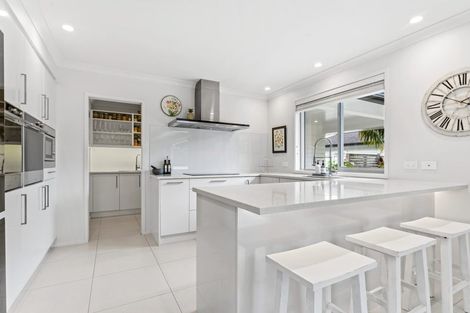 Photo of property in 11 Kelly Greens, Silverdale, 0932