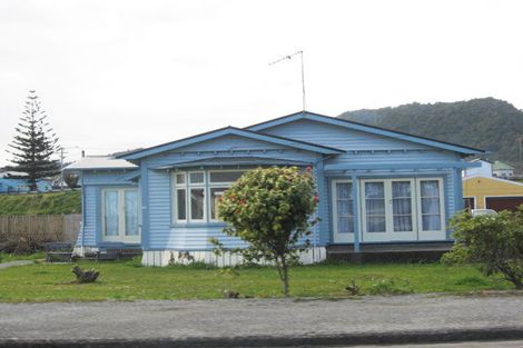 Photo of property in 65 Bright Street, Cobden, Greymouth, 7802