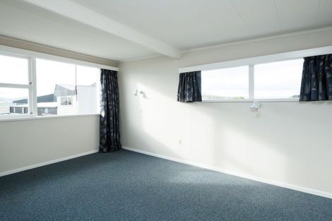 Photo of property in 19 Shelley Street, Roslyn, Palmerston North, 4414