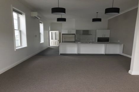 Photo of property in 147 Tasman Street, Mount Cook, Wellington, 6021