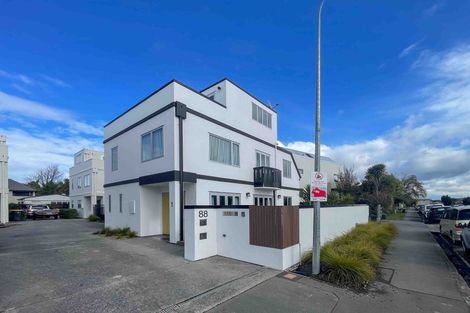 Photo of property in 88 Brockworth Place, Riccarton, Christchurch, 8011