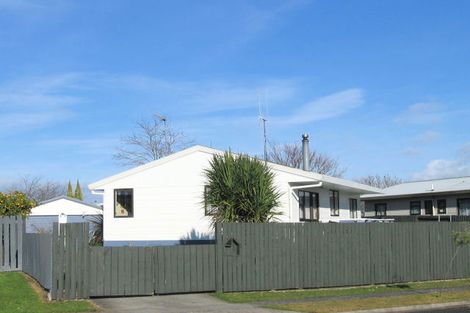 Photo of property in 3 Karen Crescent, Dinsdale, Hamilton, 3204