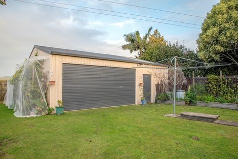 Photo of property in 3 Konini Place, Edgecumbe, 3120
